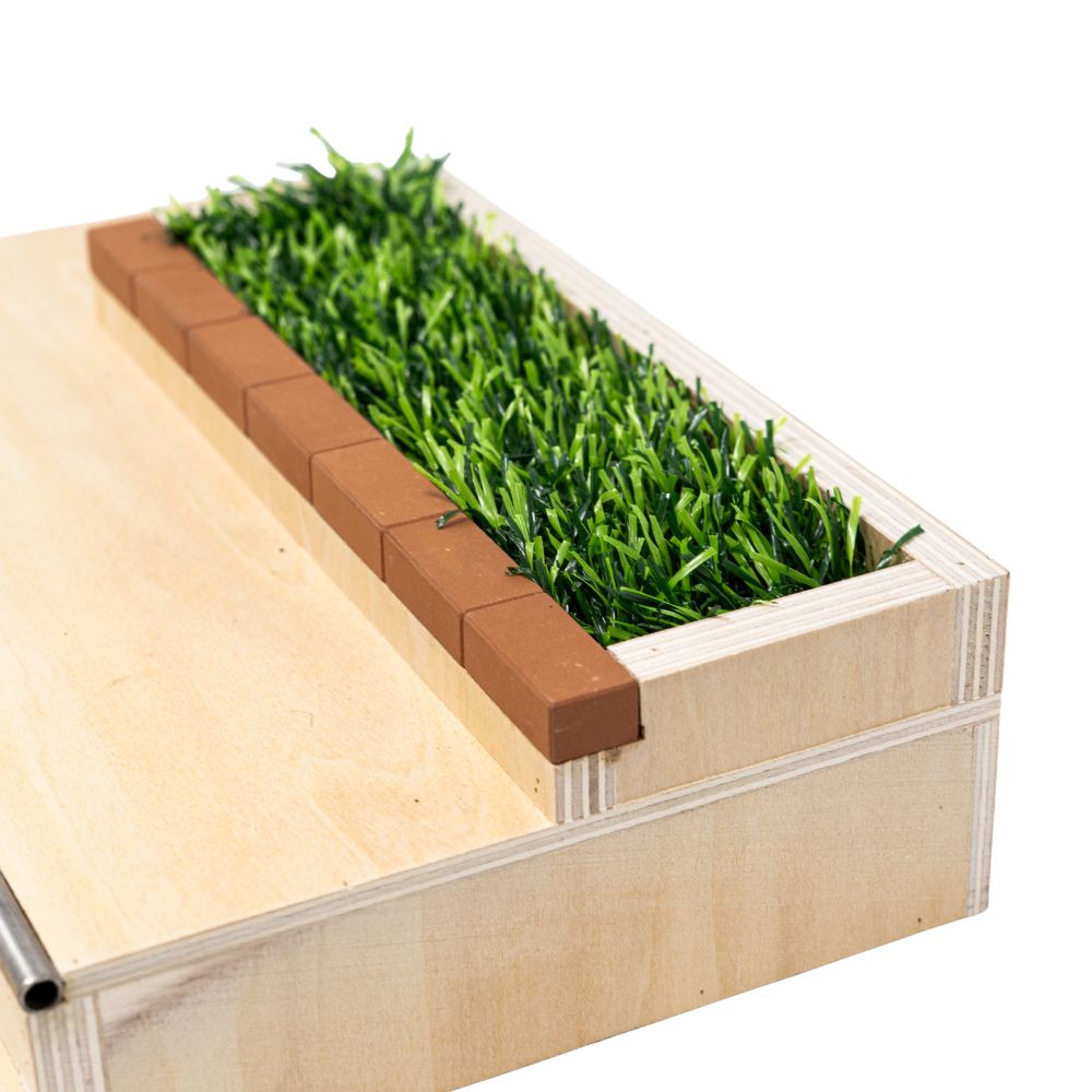 Victory Fingerboards Triple Ledge Wooden Obstacle Grass And Bricks Level