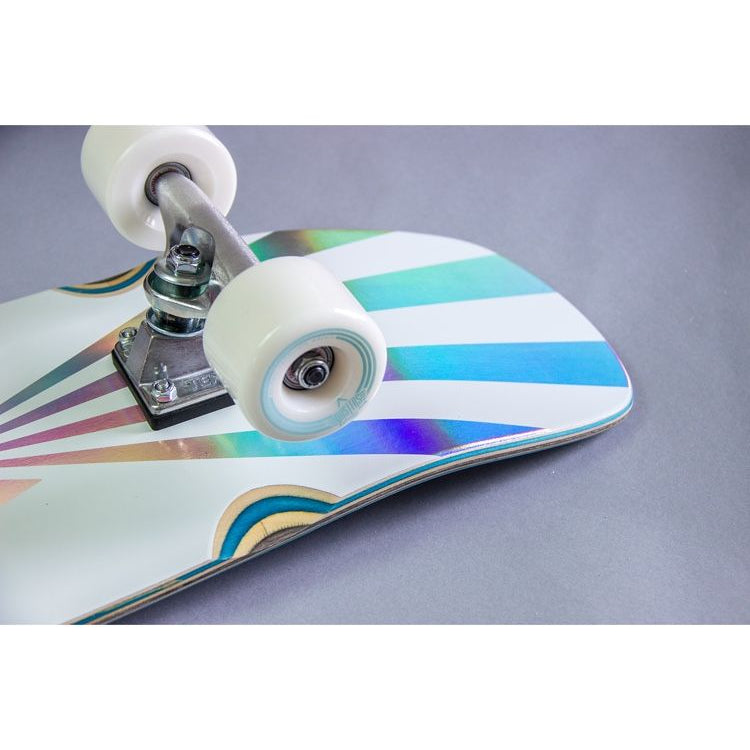 Dusters Cazh Cosmic Holographic 29.5" - Cruiser Complete Tail Close Up