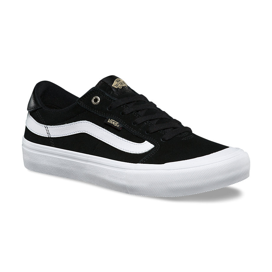 Vans Style 112 Pro Black/White - Shoes Angle View