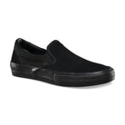 Vans Slip-On Pro Blackout - Shoes Angle View