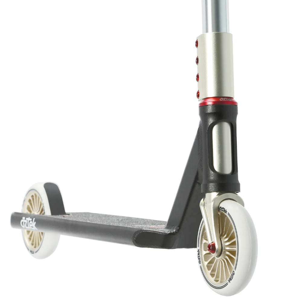 Aztek Corsa Freestyle Super Light Park Scooter Complete Black Circa 2 Fork and SCS