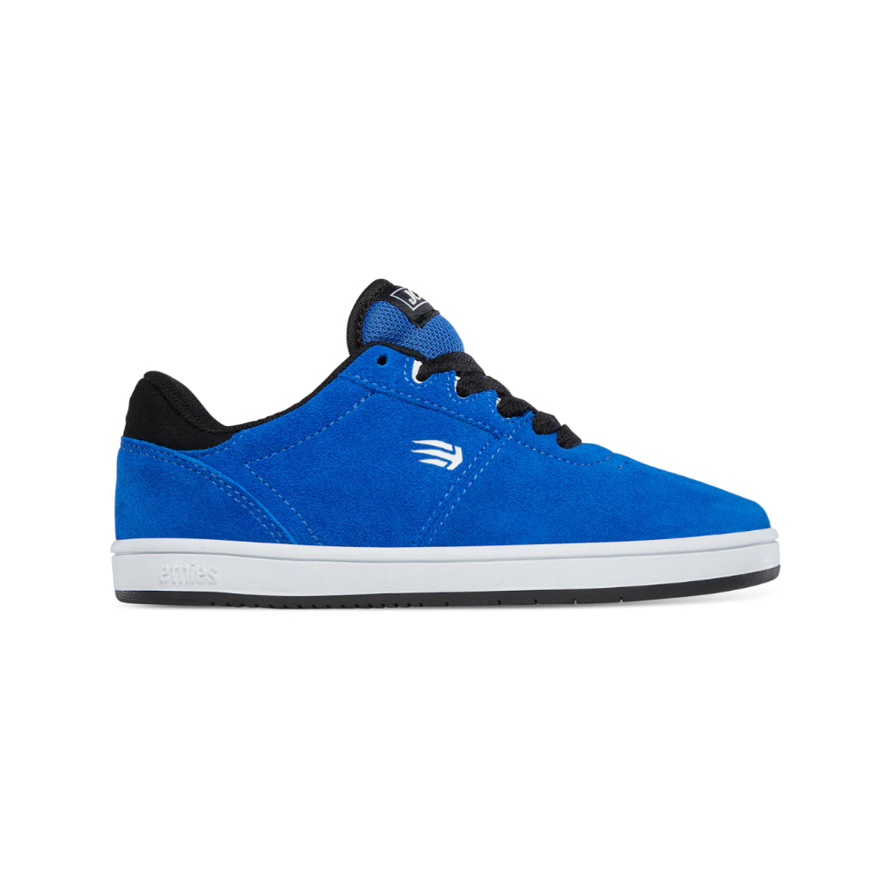 Etnies on sale blue shoes