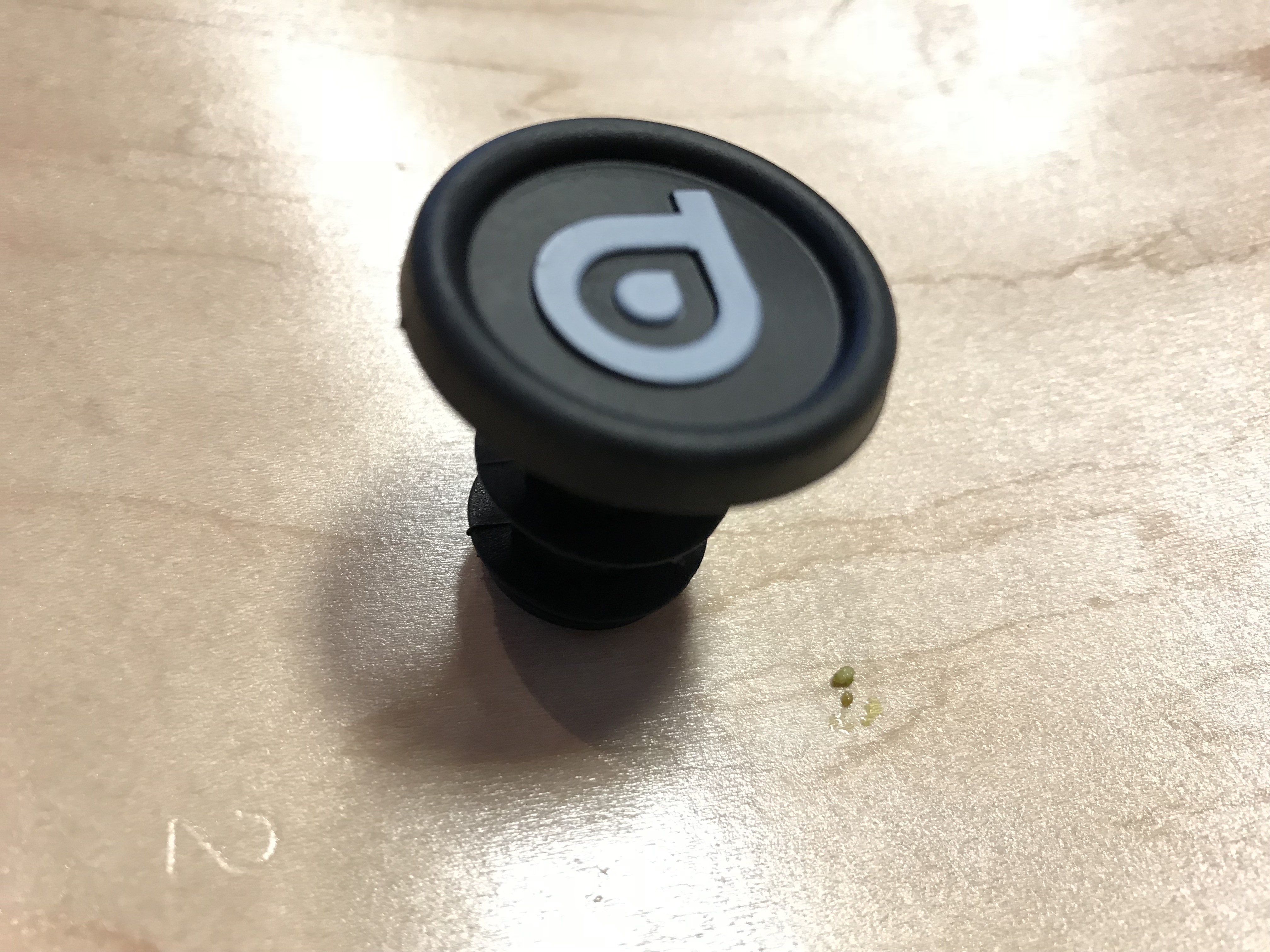 Disctrict Plastic - Bar Ends  Black