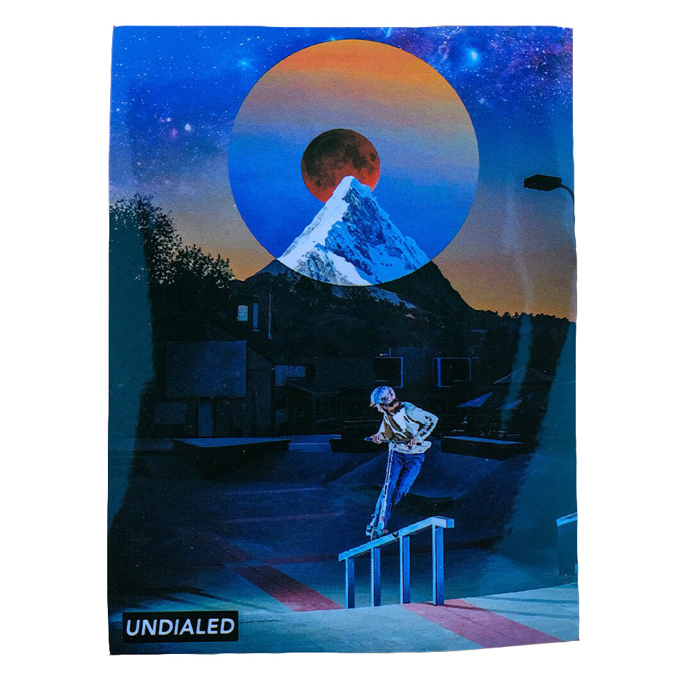 Undialed Mountain Willy - Sticker