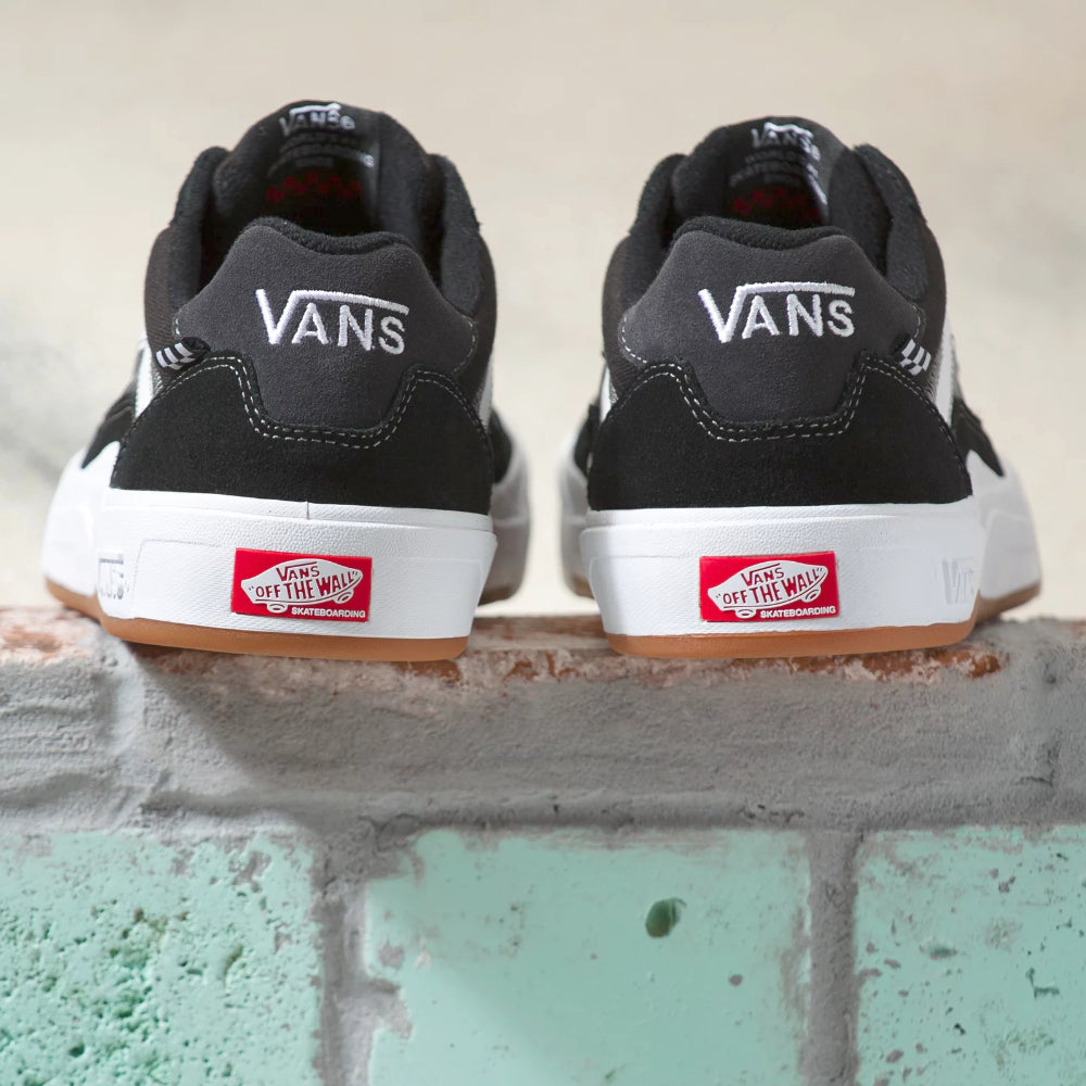 Vans Wayvee Black / White - Shoes Back Logo