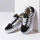 Vans Youth Old Skool Primary Check  - Shoes On The Wall