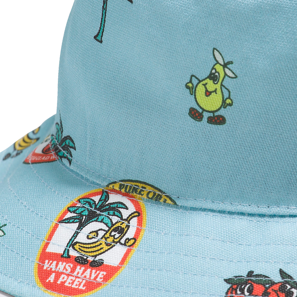 Vans Youth Undertone Hat Blue Glow Whether you’re frequenting your favorite local hangout or exploring a brand new place, the Undertone Bucket Hat is the perfect choice to throw on and go. Made with a soft cotton, this bucket hat features a high-density plastisol Vans logo at the front panel for a unique retro vibe.